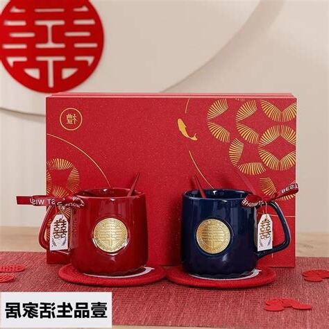 送新婚夫妻禮物