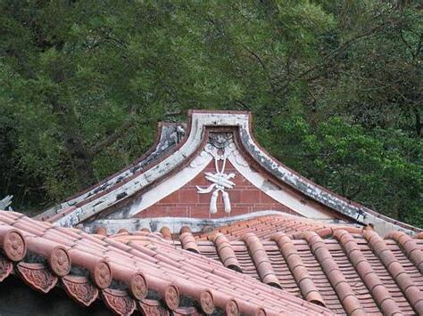 木形馬背