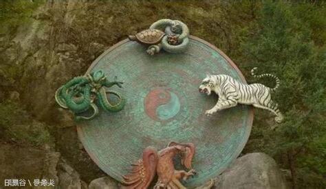 左青龍右白虎