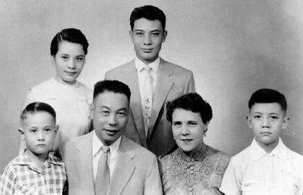 蔣孝文後代