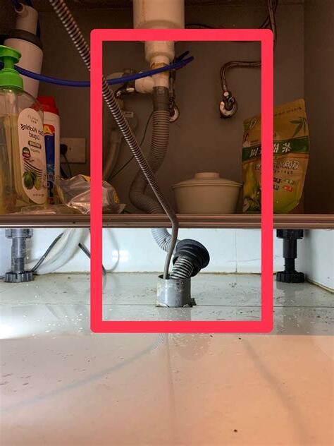 廚房排水管堵塞