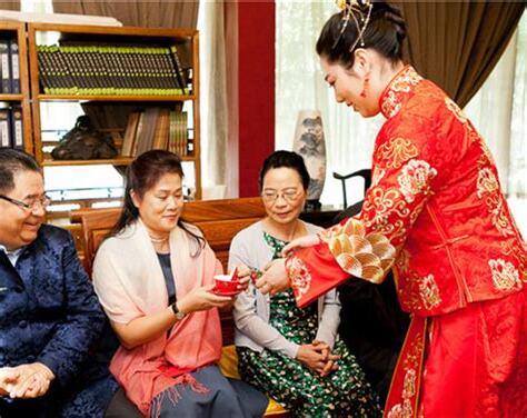 結婚敬茶説話