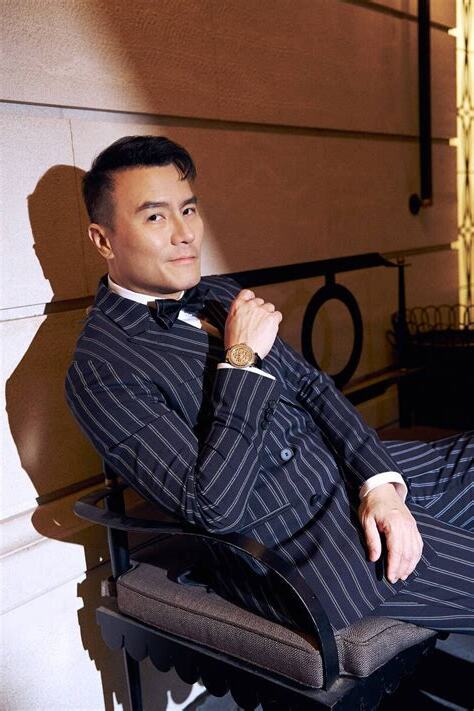 演員李明忠