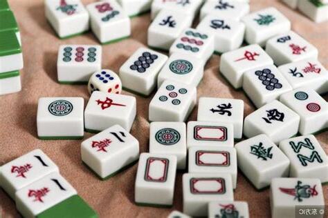 夢到打麻將輸錢