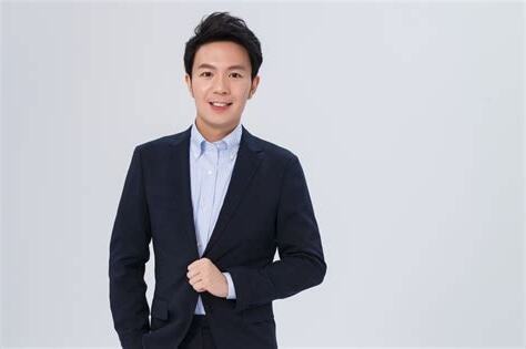 湯鎮瑋幾年次