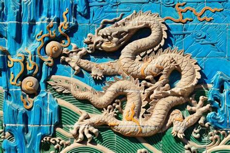 黑兔走入青龍意思