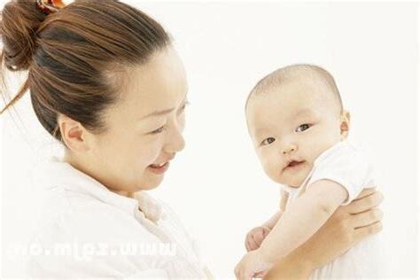 夢到抱別人的嬰兒