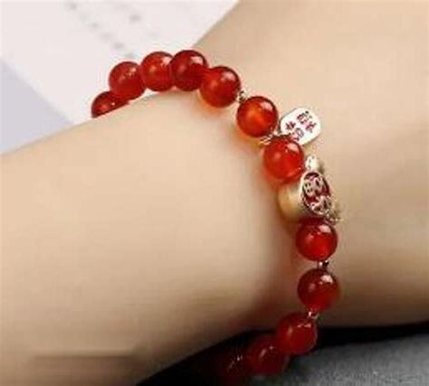 屬鼠適合戴什麼