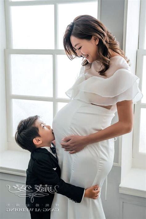 女人懷孕