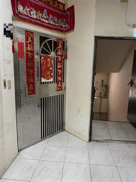 進門有樑