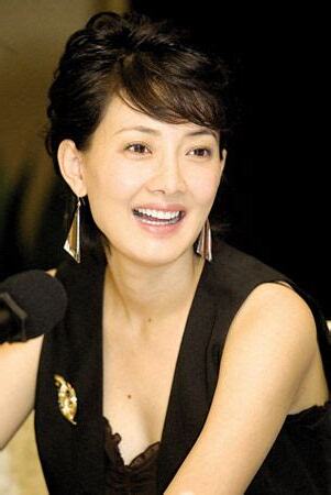 胸有痣女