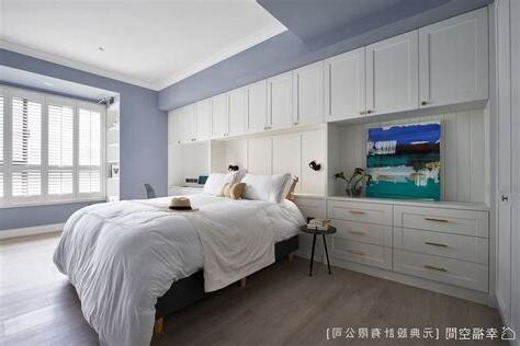 床對衣櫃